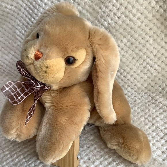 Adorable Carlton Cards Plush Bunny Rabbit Realistic Stuffed Animal Toy Vintage? - Picture 4 of 16